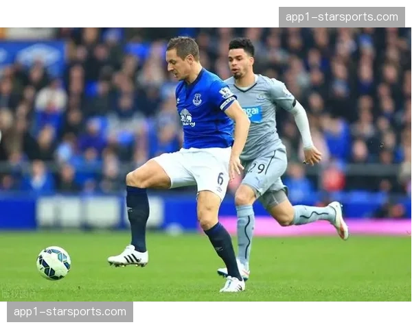 纽卡斯尔联主场憾负埃弗顿 防守漏洞导致三分尽失